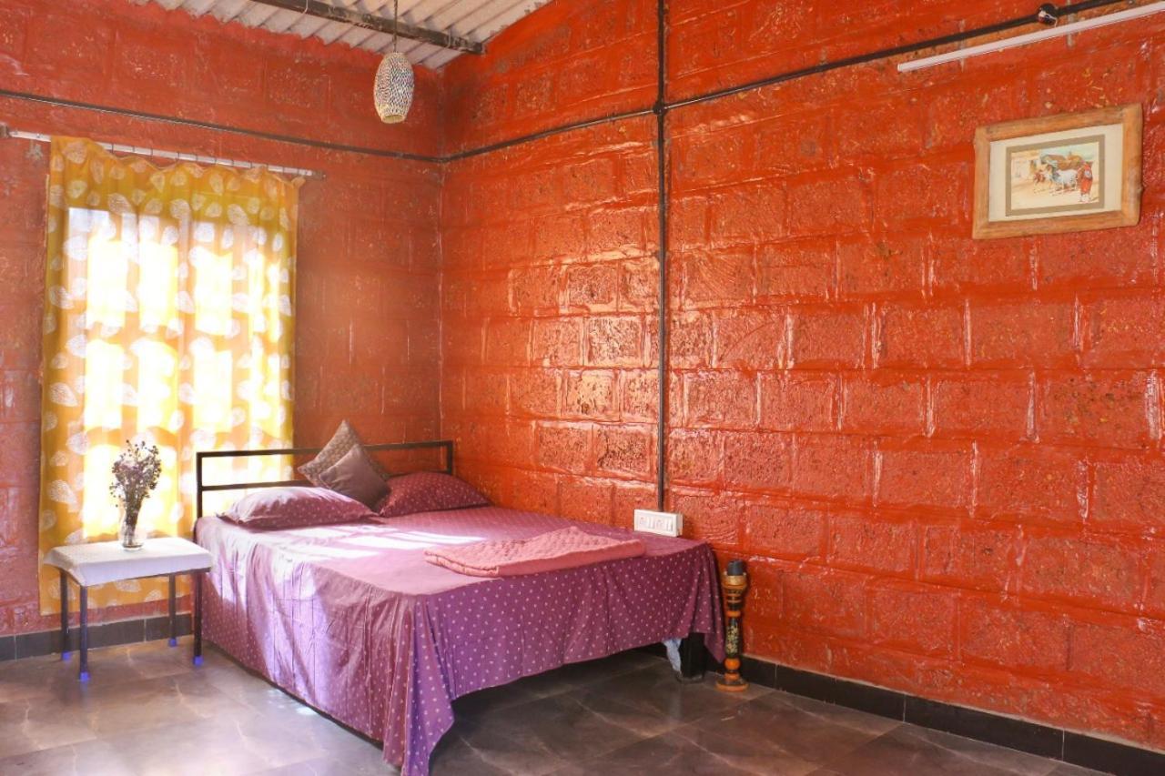 Siddhadham - Farm Stay & Wellness Retreat นาสิก ภายนอก รูปภาพ