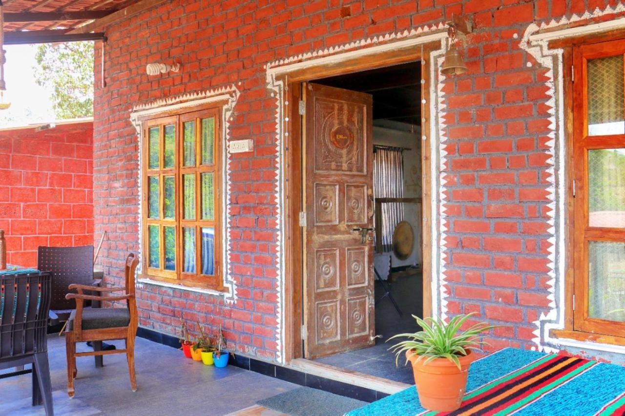 Siddhadham - Farm Stay & Wellness Retreat นาสิก ภายนอก รูปภาพ